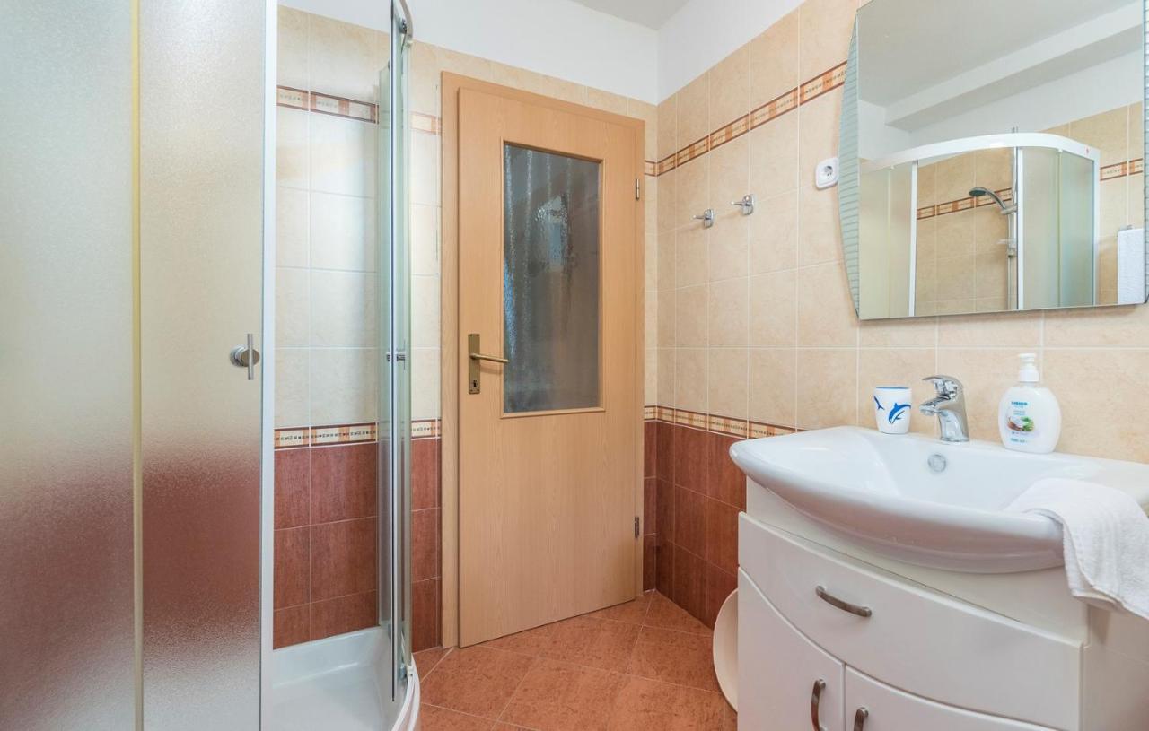 פורץ Apartment Nensi מראה חיצוני תמונה
